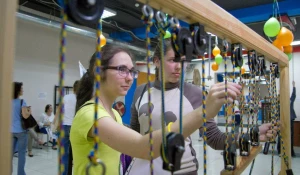 Прикоснись к науке.