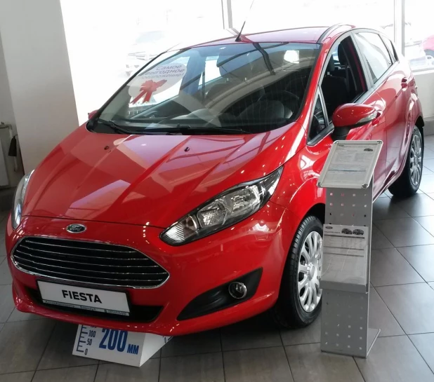 До 30 апреля бестселлер европейских продаж, новый Ford Fiesta – от 5255 рублей в месяц. Автомобили в наличии