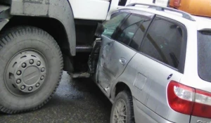 ДТП с участием МАЗа и "Мазды".