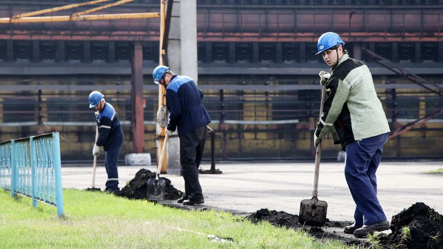 Субботник на "Алтай-Коксе"