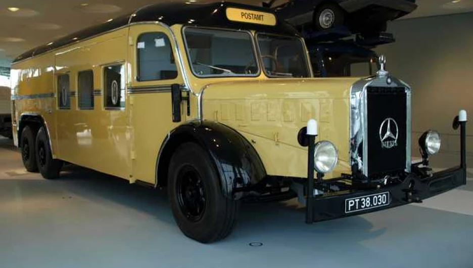 Mercedes-Benz O10000