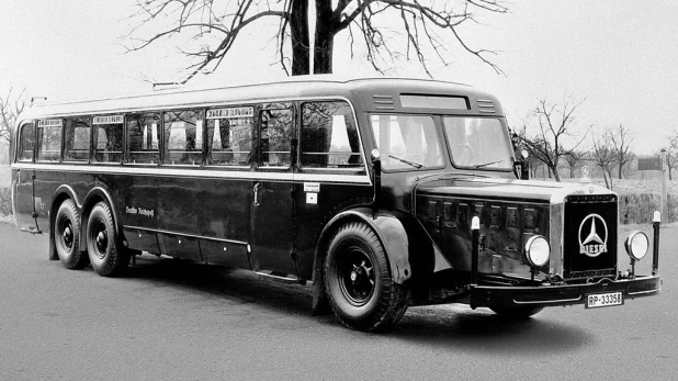 Mercedes-Benz O10000