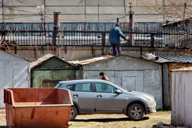 Апрельские мужчины Барнаула.