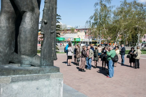 В Барнауле проводят экскурсию для федеральных туроператоров