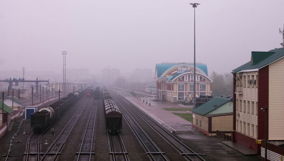 Бийск, железнодорожный вокзал.