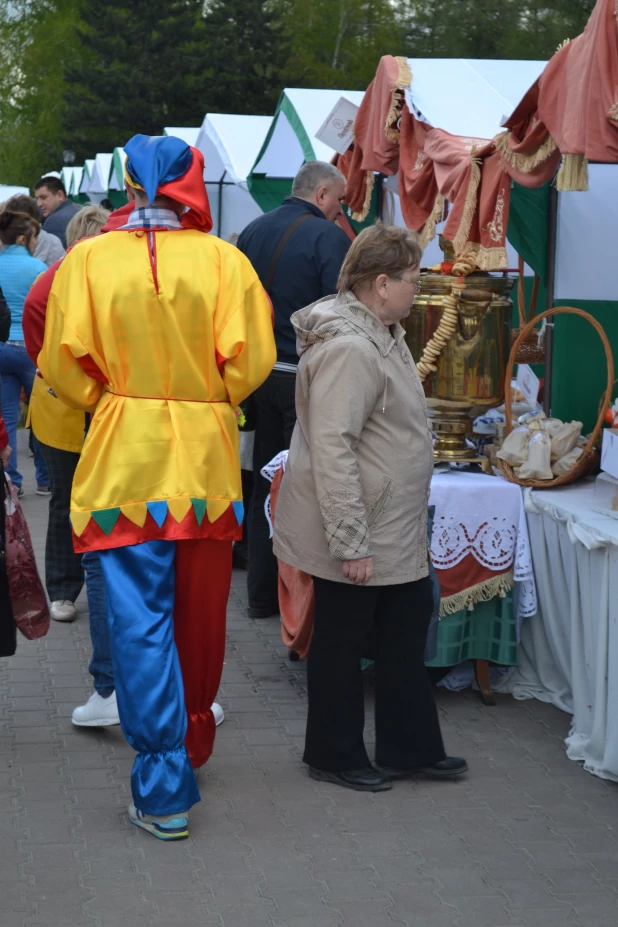 На гастрономическом фестивале "Алтайское гостеприимство".