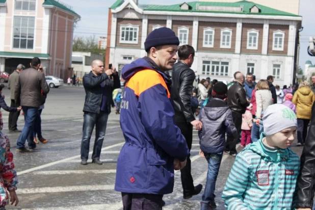 Выставка пожарной техники в Барнауле.