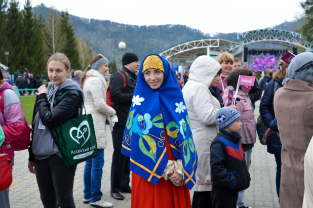 Праздник "Цветение Маральника", 30 апреля 2016 года.