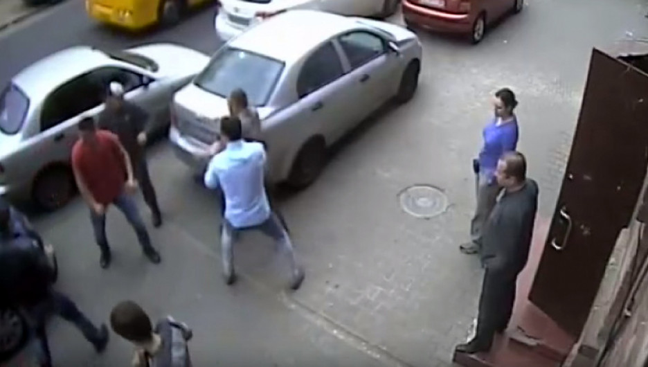 Опубликовано видео обстрела журналистов в Одессе.