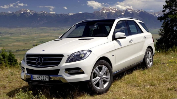 Mercedes-Benz ML 400.