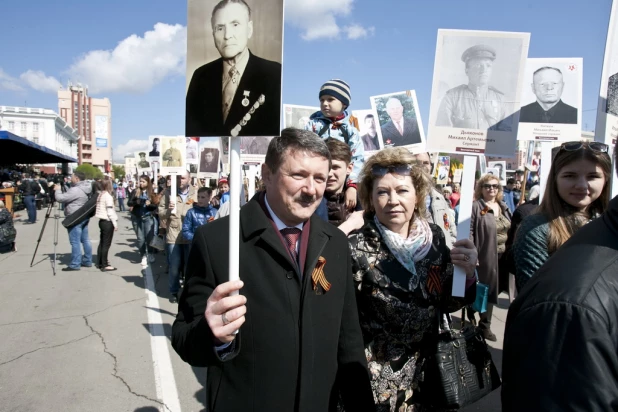 "Бессмертный полк" в Барнауле. 9 мая 2016 года.