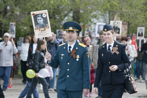 "Бессмертный полк" в Барнауле. 9 мая 2016 года.