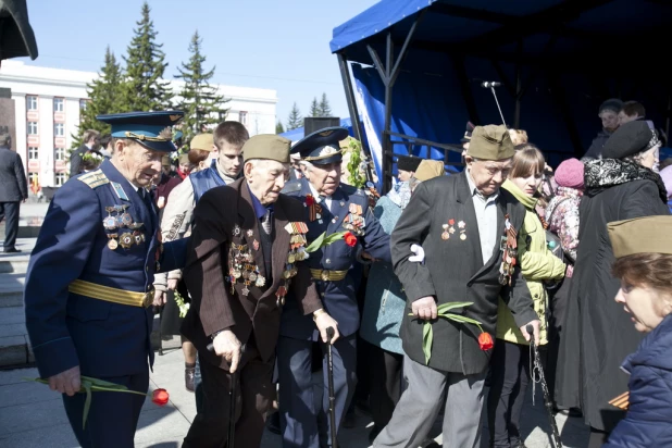 "Бессмертный полк" в Барнауле. 9 мая 2016 года.