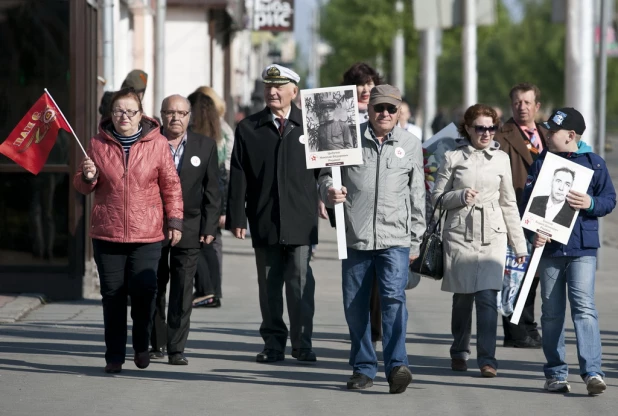 Парад Победы в Барнауле 9 мая 2016 года.