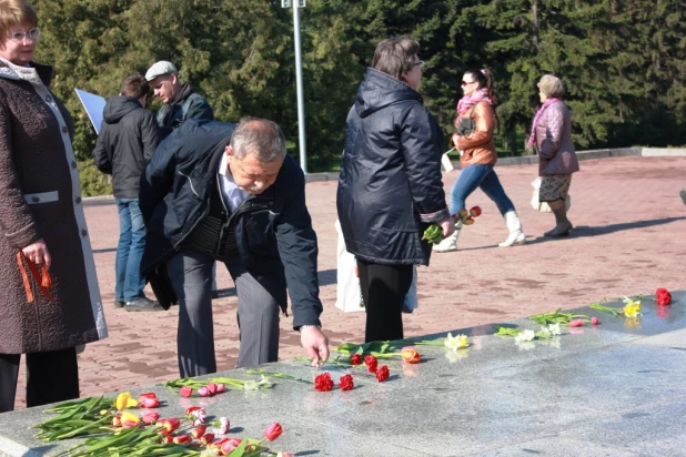 Барнаульские ветераны почтили память погибших в Великой Отечественной войне.