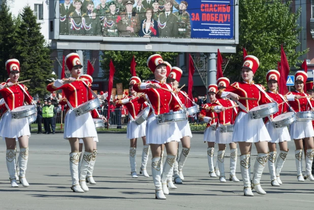 Парад Победы в Барнауле 9 мая 2016 года.