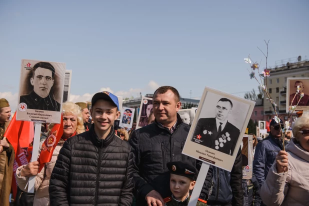 "Бессмертный полк" в Барнауле. 9 мая 2016 года.