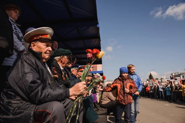 "Бессмертный полк" в Барнауле. 9 мая 2016 года.