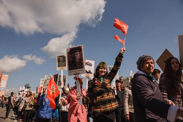 "Бессмертный полк" в Барнауле. 9 мая 2016 года.