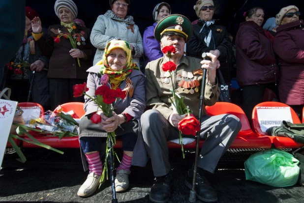 "Бессмертный полк" в Барнауле. 9 мая 2016 года.