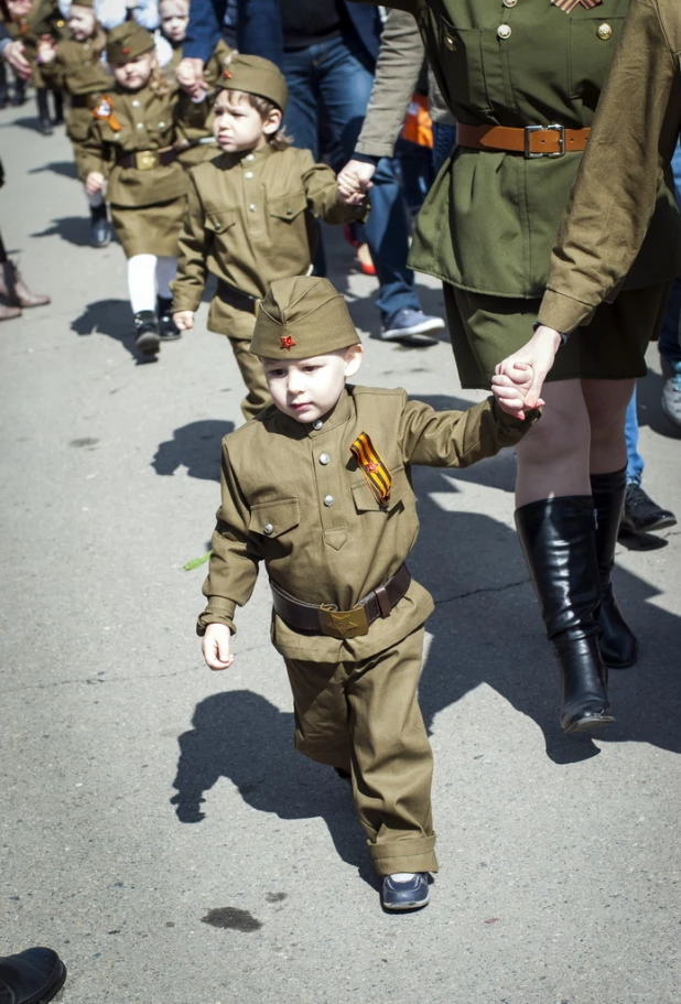 "Бессмертный полк" в Барнауле. 9 мая 2016 года.