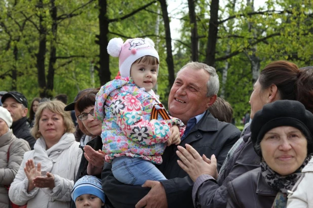 Празднование Дня Победы в Бийске.