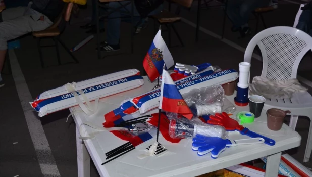 В Барнауле заработала фан-зона ЧМ по хоккею.