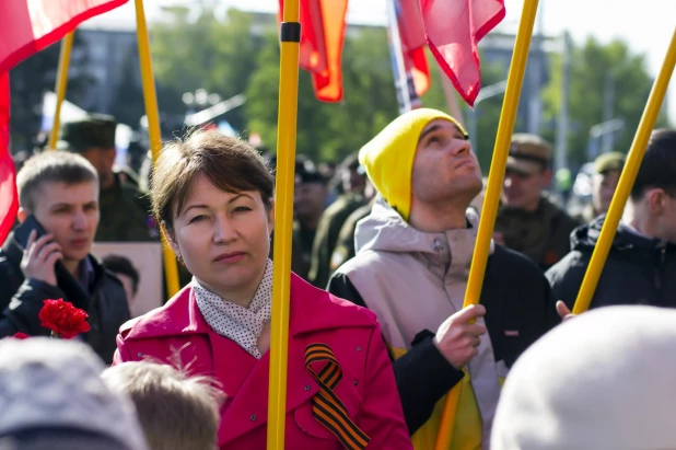 Члены Партии Великое Отечество в Алтайском крае провели шествие.