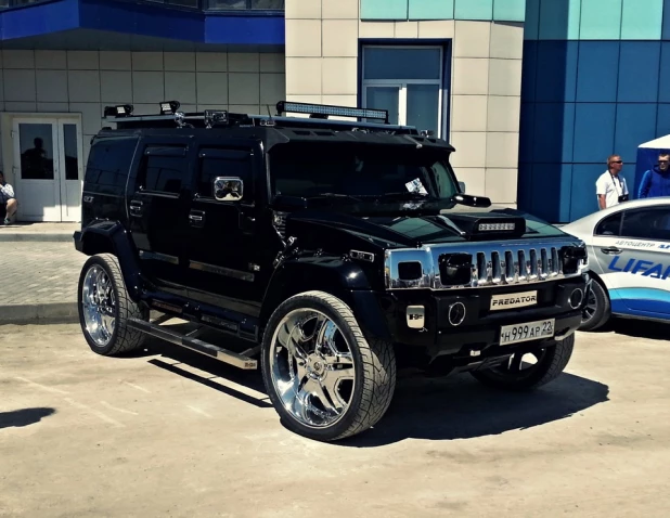 Hummer H2 "ХулиGaн” в Барнауле