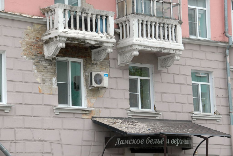 Фасады на центральных улицах Барнаула.