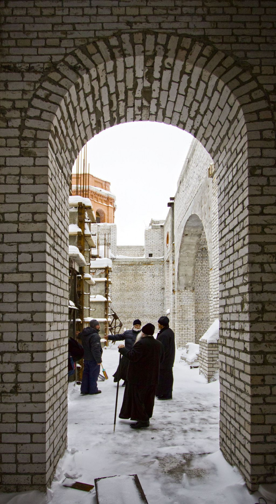 Долгое строительство Александро-Невского храма в Барнауле.