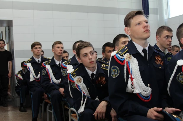 В гостях у будущих космонавтов.