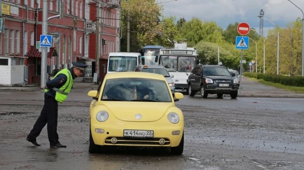 ГИБДД, ДПС, автомобили.