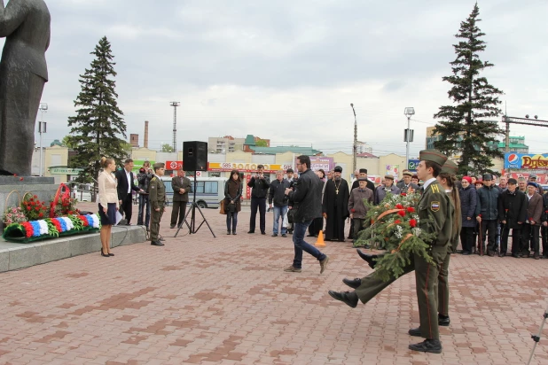 Увековечена память еще троих солдат ВОВ.