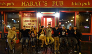 Harat's Pub переехал с проспекта Ленина.