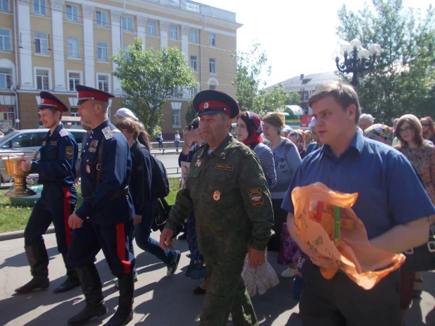 В день славянской письменности и культуры в Барнауле прошел крестный ход.