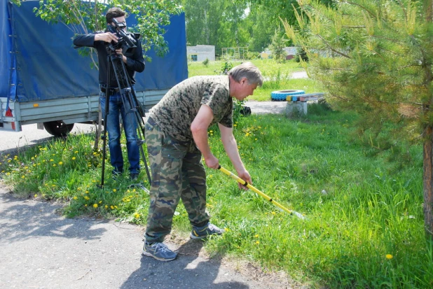 Алтайские силовики провели учения по поиску пропавших детей для волонтеров.