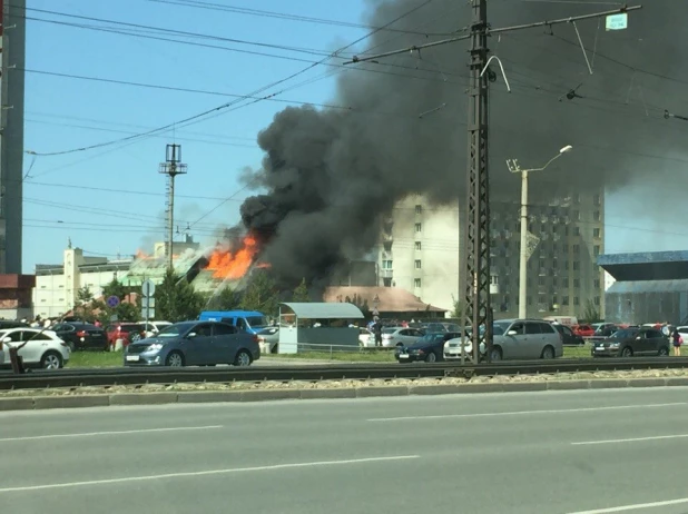 Пожар на стадионе "Коммунальщик".