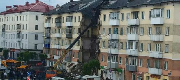 Обрушение подъезда в Междуреченске.