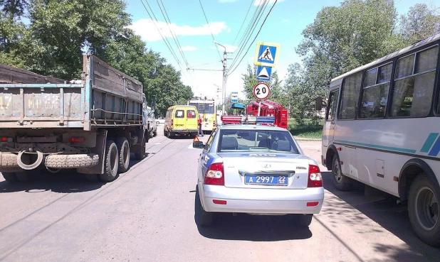 ДТП в Рубцовске на улице Алтайской. 1 июня 2016 года.