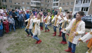 БПЗ отреставрировал еще одну детскую площадку.