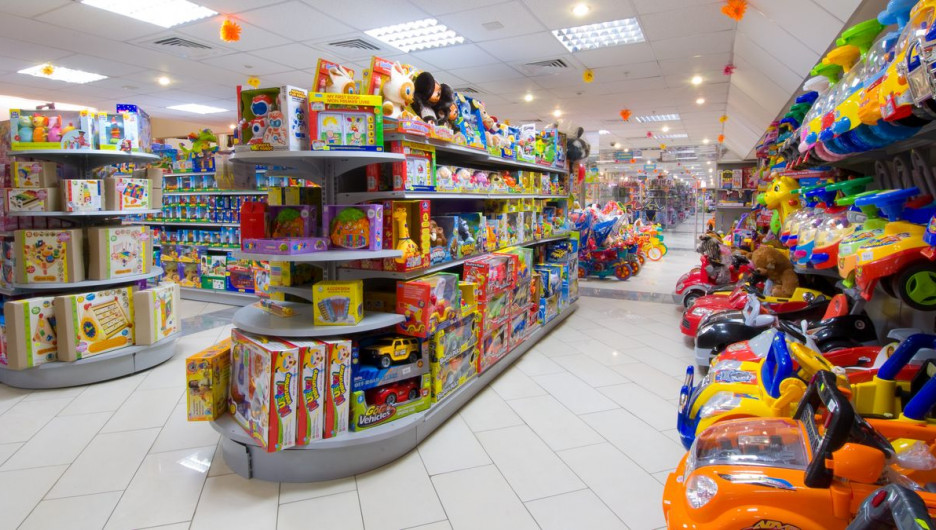 Где в Барнауле можно купить игрушки по оптовым ценам.