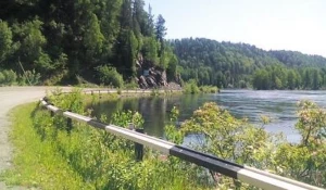 В Горном Алтае вода прибывает в Бие и на Телецком озере.