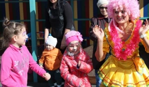 В ЖК "Аквамарин" прошел детский праздник.