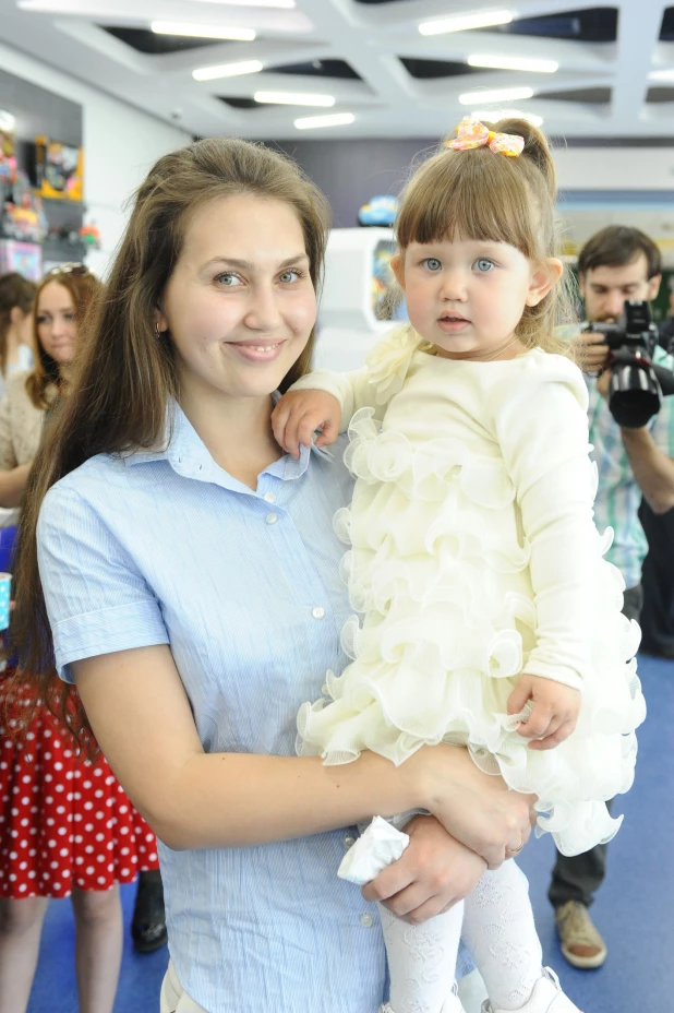 В Барнауле на детском празднике гости наказали Дарта Вейдера.