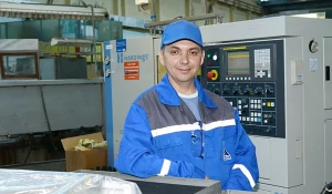 Александр Иванов.