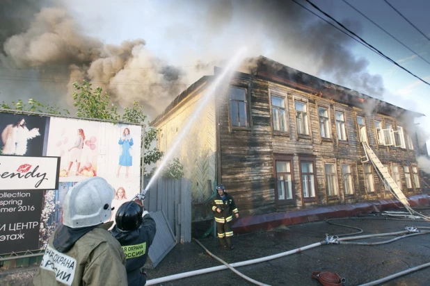 Пожар на Красноармейском проспекте. 10 июня 2016 года.