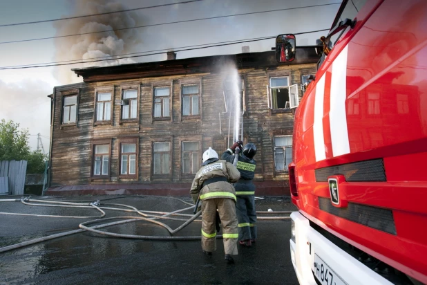 Пожар на Красноармейском проспекте. 10 июня 2016 года.