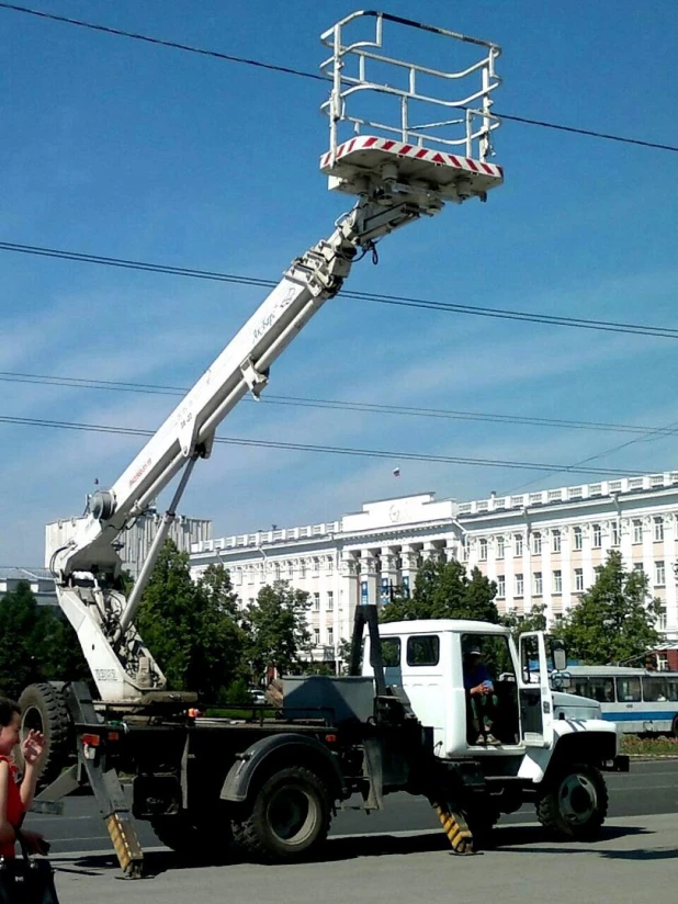 Танцевальный флеш-моб в поддержку "АлтайФеста"