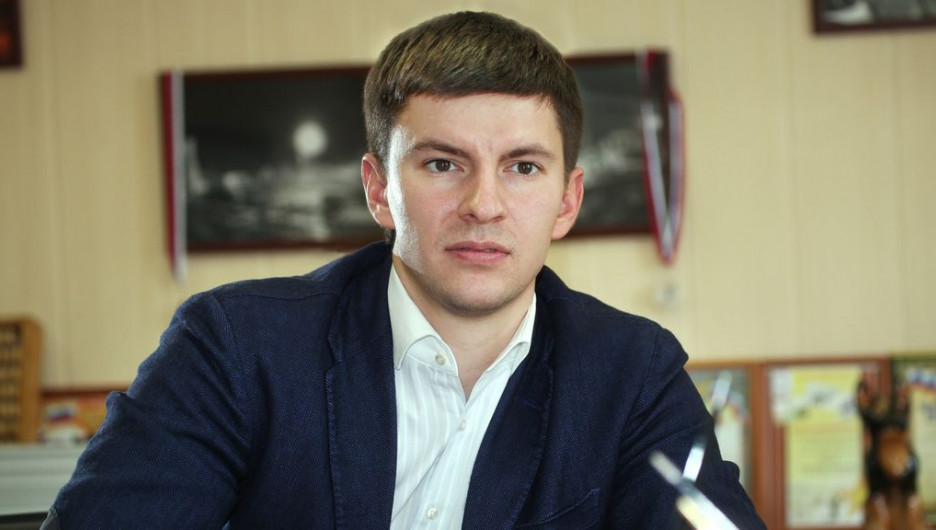 Александр Уманец, директор по персоналу и социальным вопросам завода "Алтай-Кокс"